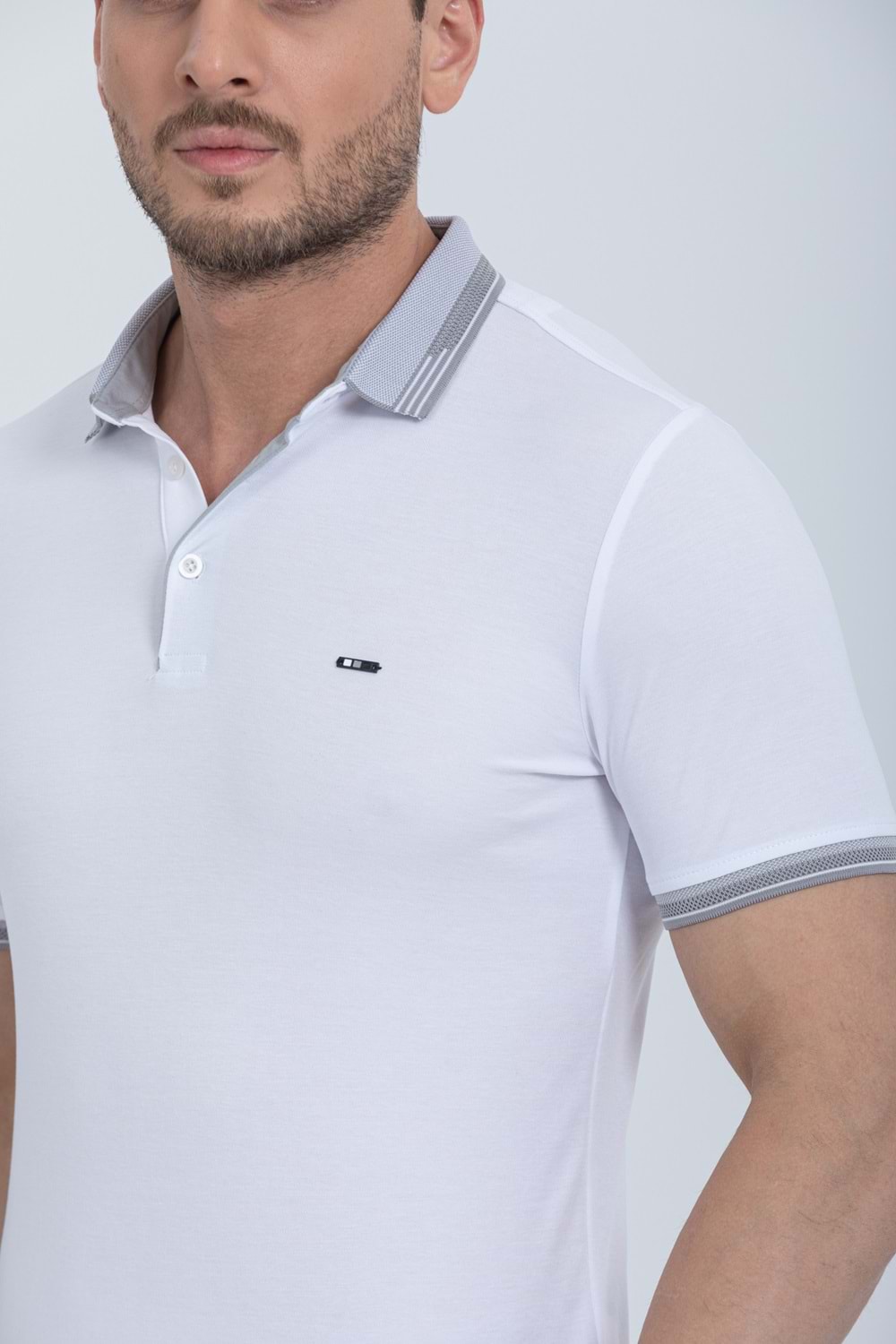 Pool Park Beyaz Düğmeli Polo Yaka Erkek T-Shirt