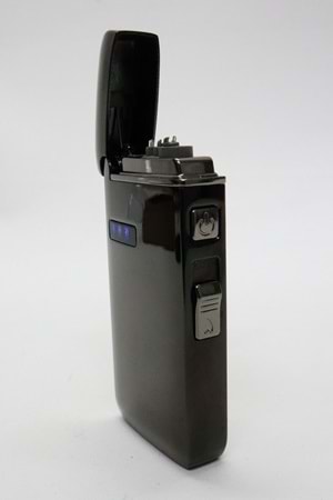 Silvıo Monetti Siyah Renk Şarjlı Çakmak SM-3089USB